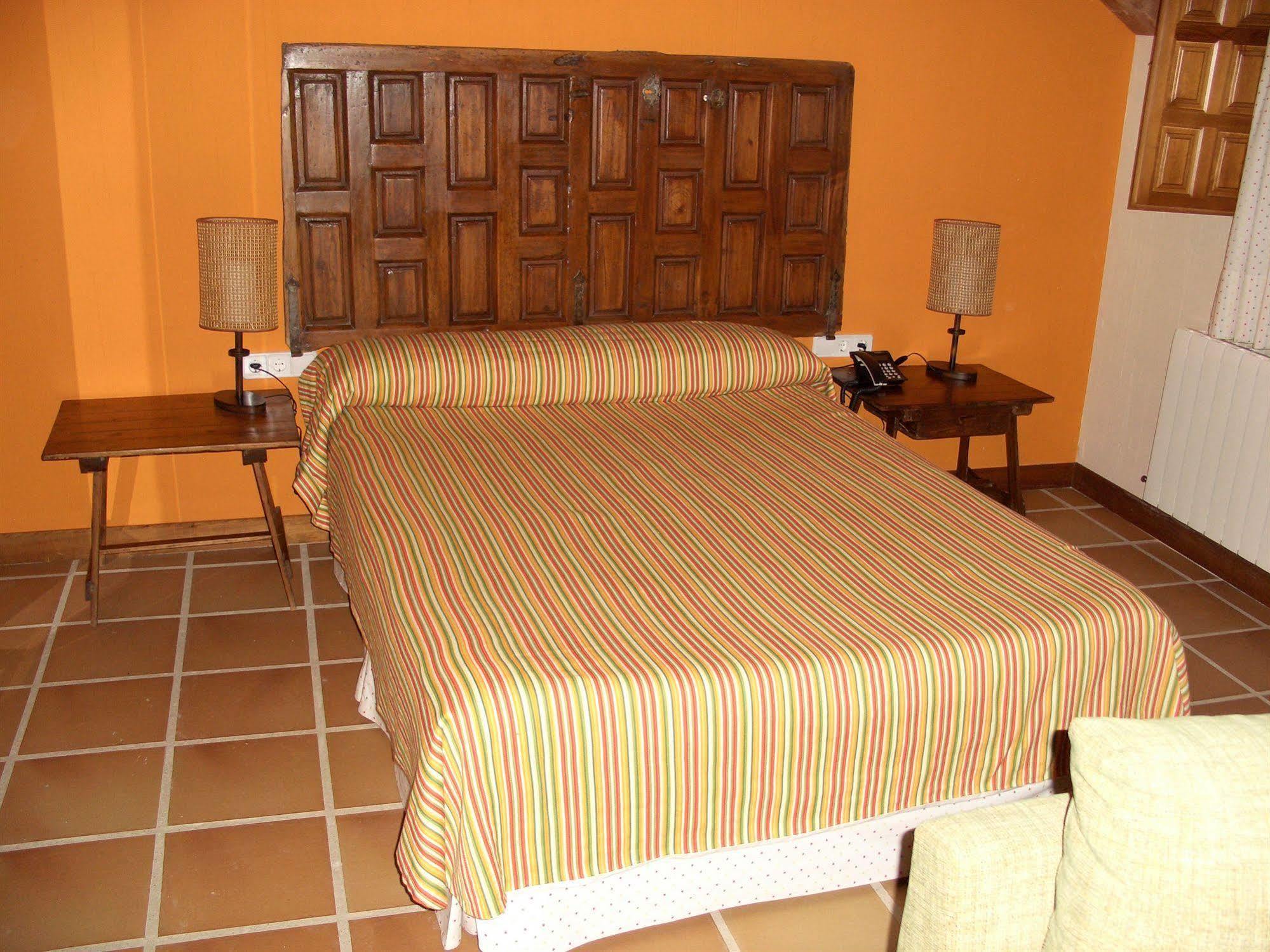 Tierras De Moya Hotell Los Huertos Eksteriør bilde